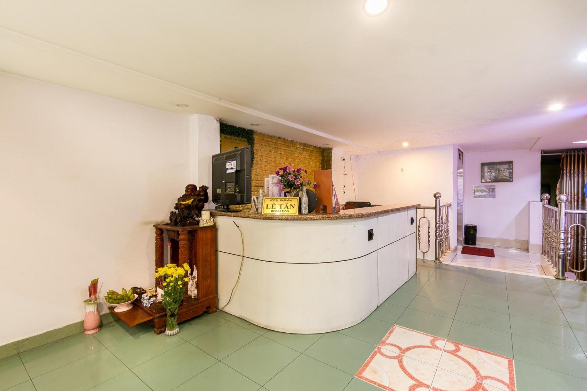 OYO 373 Habana Hotel Ho Chi Minh City Bagian luar foto