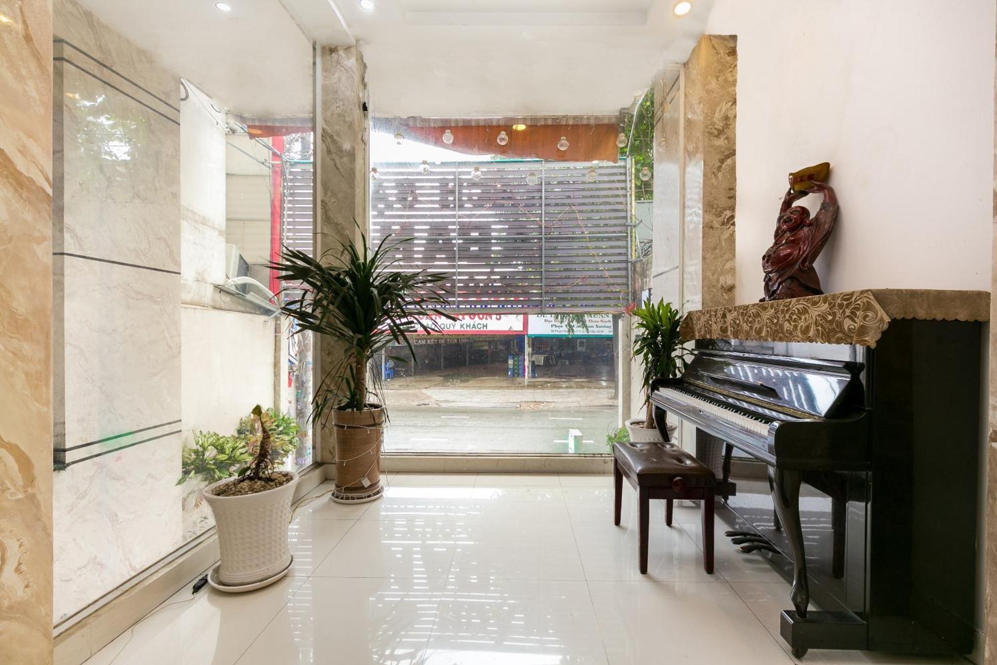 OYO 373 Habana Hotel Ho Chi Minh City Bagian luar foto